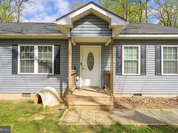 4th image of 191 Blueberry Ln