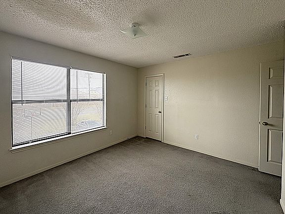 4th image of 1307 Monroe Loop APT D