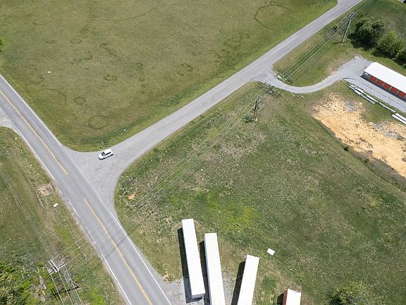 5th image of Gienow Rd