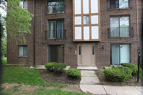 1732 S Washington St #1732 Photo 1