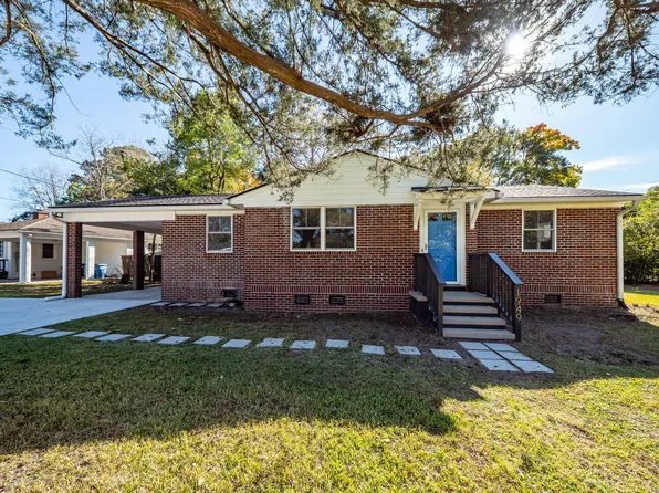 1949 Swift Ave, Charleston, SC 29407