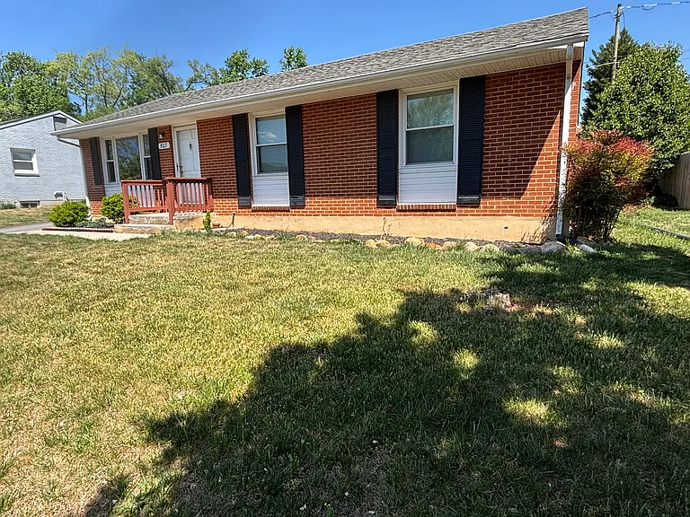 507 Moran Ave — Photo 3