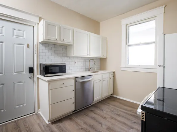 1704 S Preston St APT 1, Louisville, KY 40217