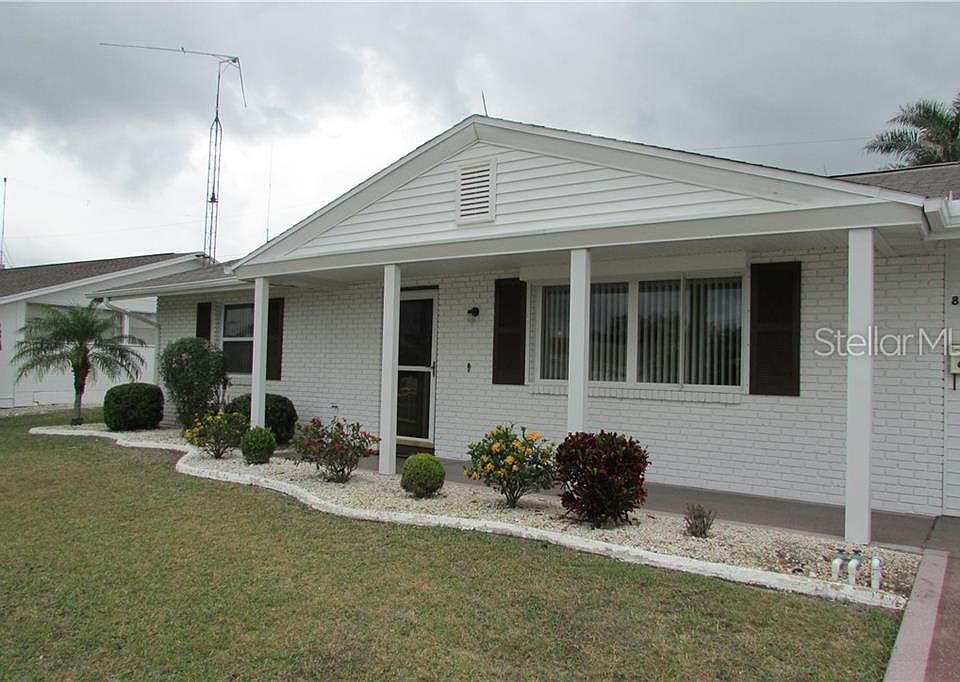 1st image of 812 Fox Hills Dr