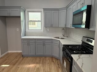 179 Leslie St APT 1, Newark, NJ 07112