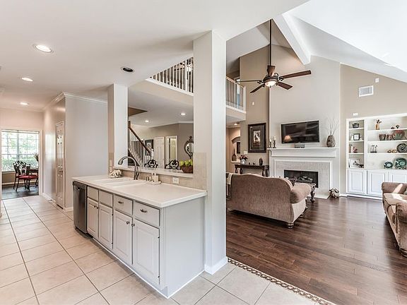 5th image of 3005 Autumn Hills Ct