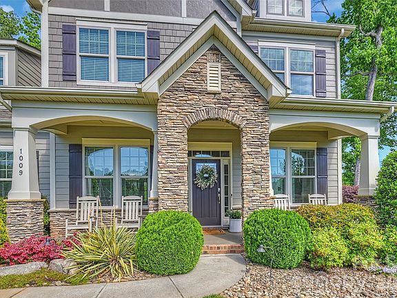 4th image of 1009 Marlebone Ct