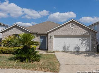 2142 Red Rock Xing, San Antonio, TX 78245