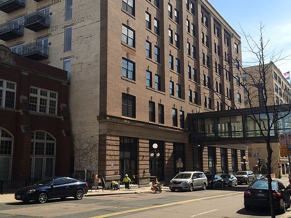 2nd image of 406 Wacouta St Unit 709