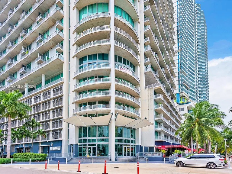 690 SW 1st Ct #Penthouse II16 — Photo 19