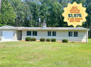 8 Lincoln Pl, Havelock, NC 28532