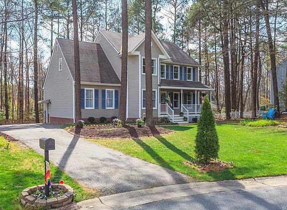 2nd image of 2809 Pine Lodge Ct