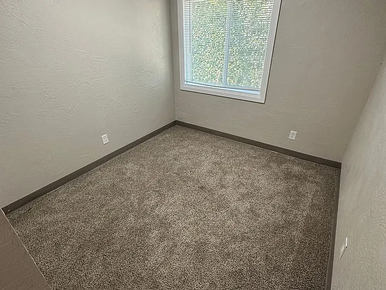 3007 NW Harrison Blvd #3 — Photo 7