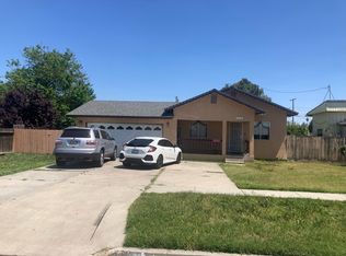 112 S B St, Tulare, CA 93274