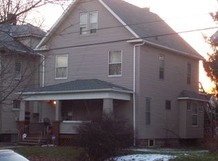 860 Avon St, Akron, OH 44310