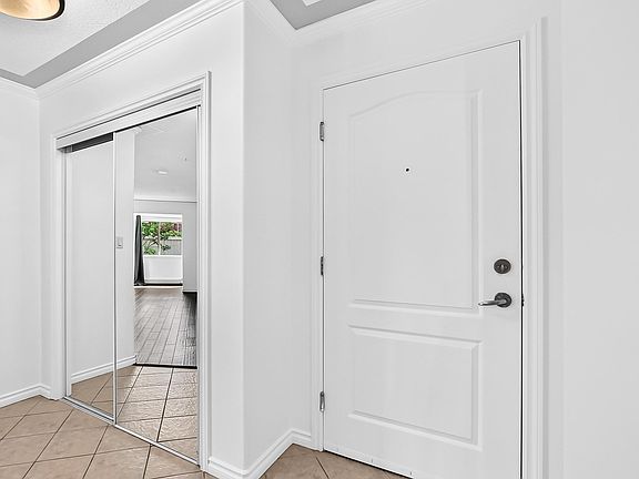 3rd image of 9938 104th St NW #105