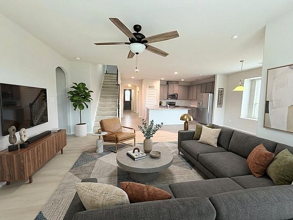5th image of 3018 Montrose Ct