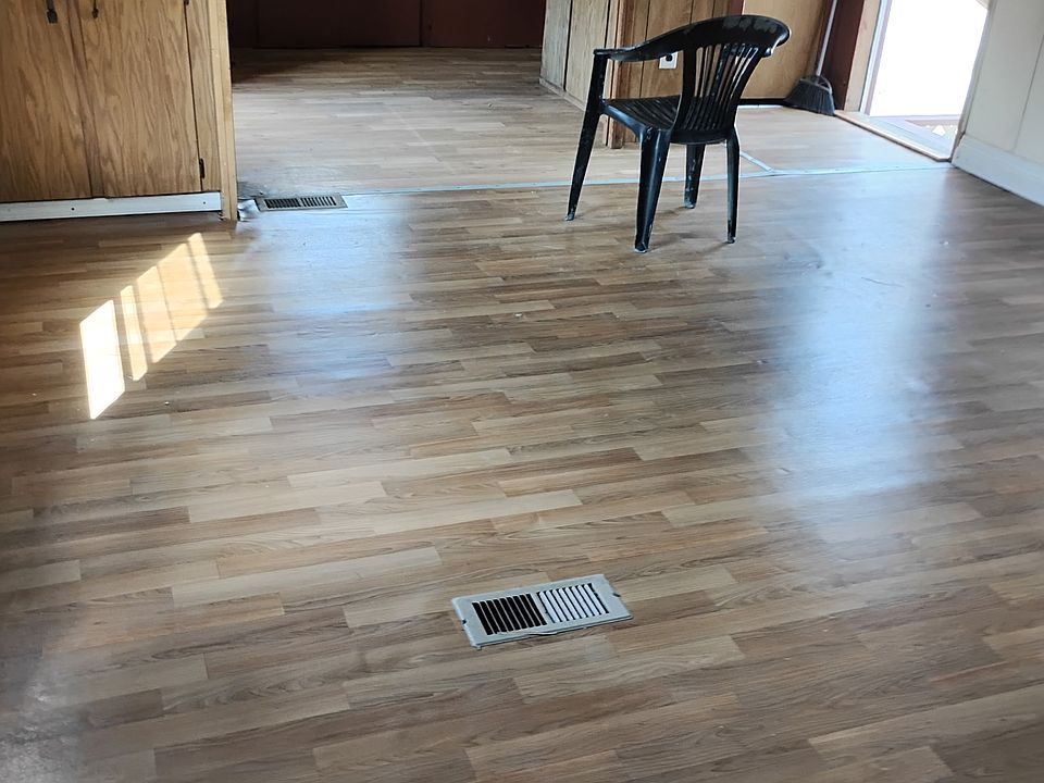 2nd image of 3826 Plainfield Rd