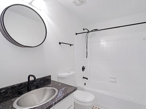 5th image of 11436 Red Jade Ct