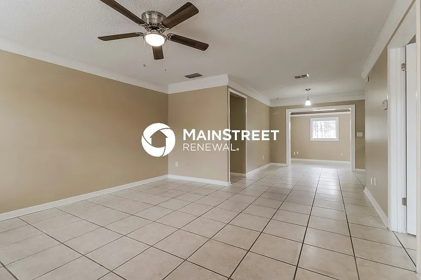 667 Fort Smith Blvd — Photo 3