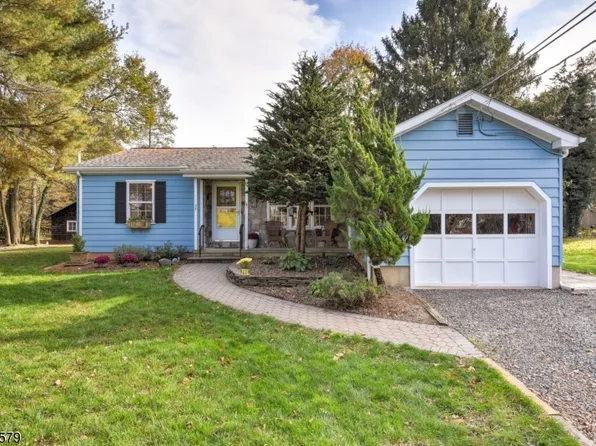 25 William St, Franklin Twp., NJ 08873