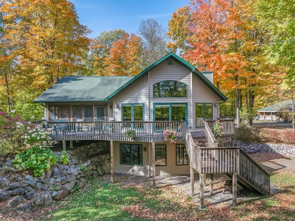 7235 Norway Rd, Presque Isle, WI 54557