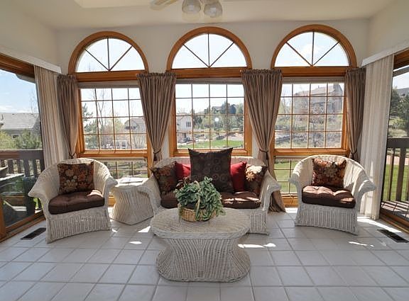 Sun Room off Family Rm