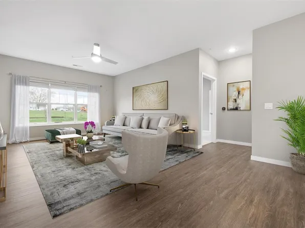 260 N Scott Blvd Unit 107, Iowa City, IA 52245