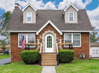 827 Bond Ave, Collinsville, IL 62234