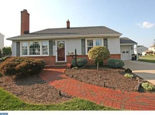 38 Lesley Ln, New Castle, DE 19720