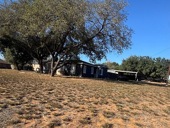 3rd image of 1117 E Brazos