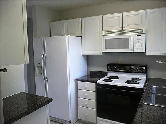 3rd image of 1006 E Norma Ave
