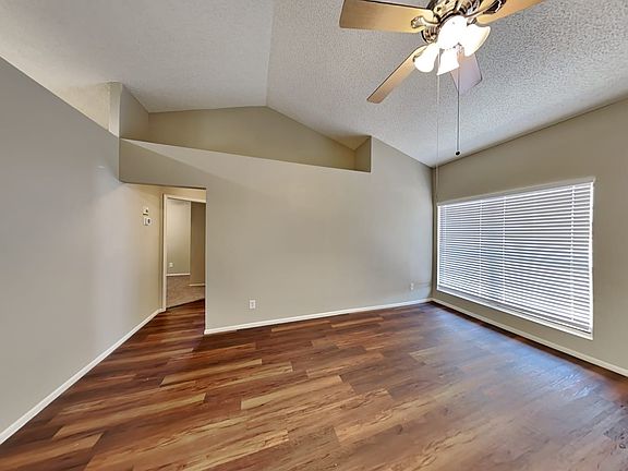 5th image of 12512 N 86th Dr