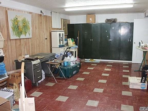 4th image of 85-14 213th St
