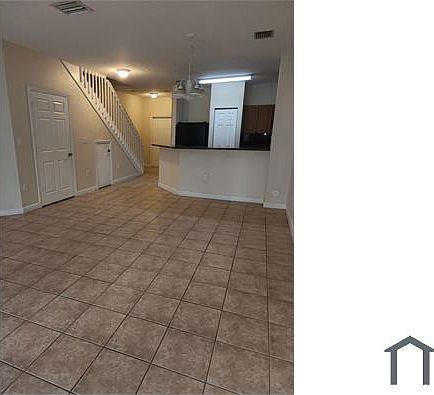 4th image of 3644 NW 29th Ct