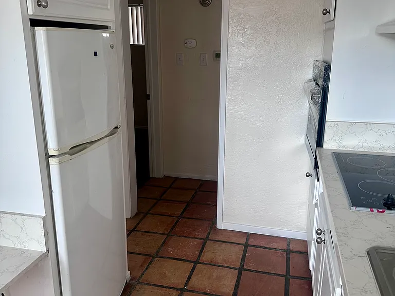 350 W Chino Canyon Rd #0 — Photo 3