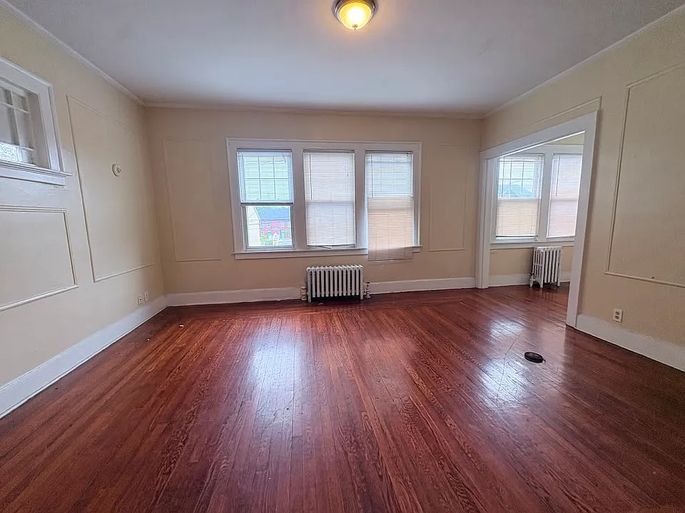 750 Legion Ave #22