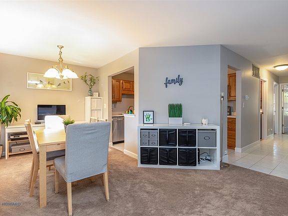 5th image of 54 Brookston Dr Unit B1