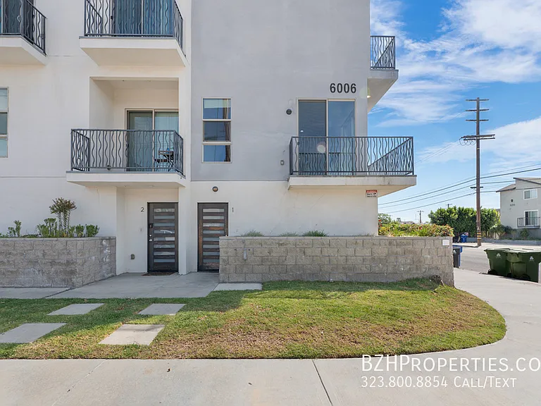 6006-6002 Klump Ave — Photo 1