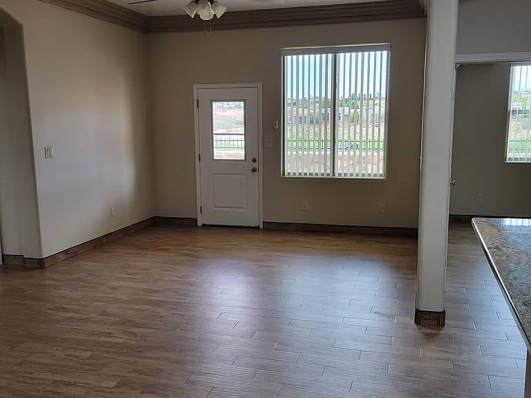 1313 Mission Nuevo Dr — Photo 6