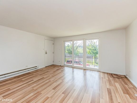 2nd image of 5747 S Kenton Ave APT 2N