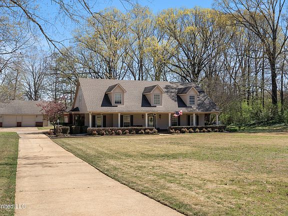 2nd image of 6376 Nellwood Dr
