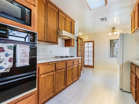5th image of 6753 Denmead St