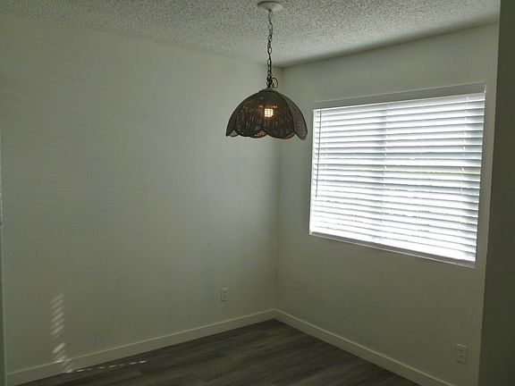 3rd image of 2695 Jennydiane Dr APT A