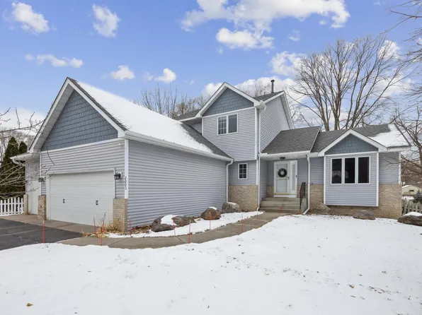 2003 Nicholas Ct, White Bear Lake, MN 55110