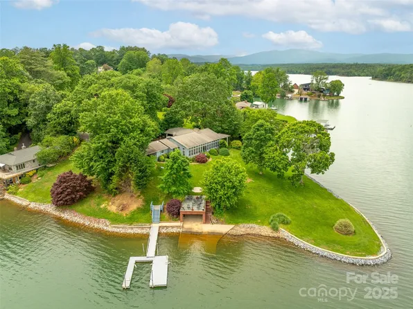 6345 N Shore Dr, Nebo, NC 28761