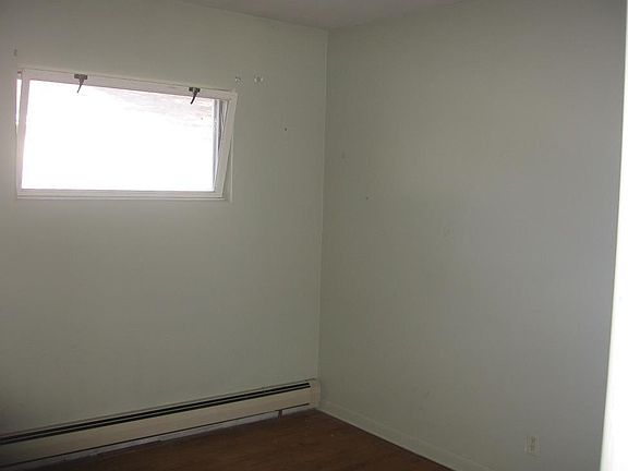 4th image of 140 N Oliver St