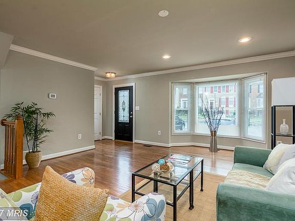 4th image of 2296 Canteen Cir