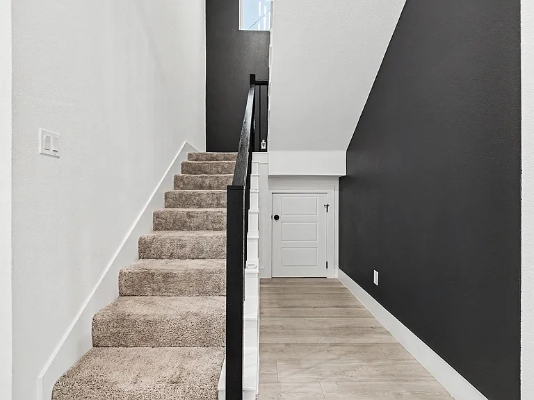 2742 Marjorie Ave — Photo 22
