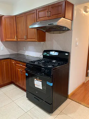 Rented by null | media 11